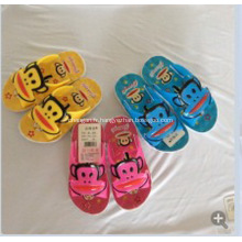 Pantoufles promotionnelles pour les enfants